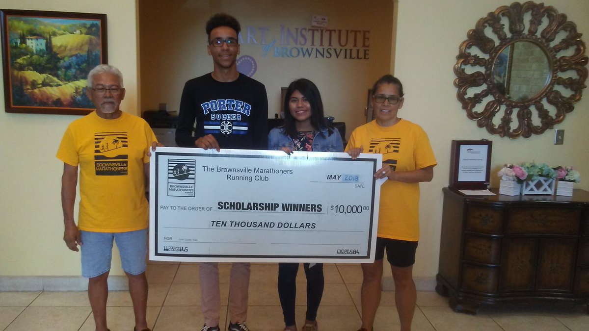 PorterECHS's tweet photo. Thank you Brownsville Marathon Running Club for making a difference in the lives of great students! #GivingBack #CowboyHeroes https://t.co/LbzqzZ0yys