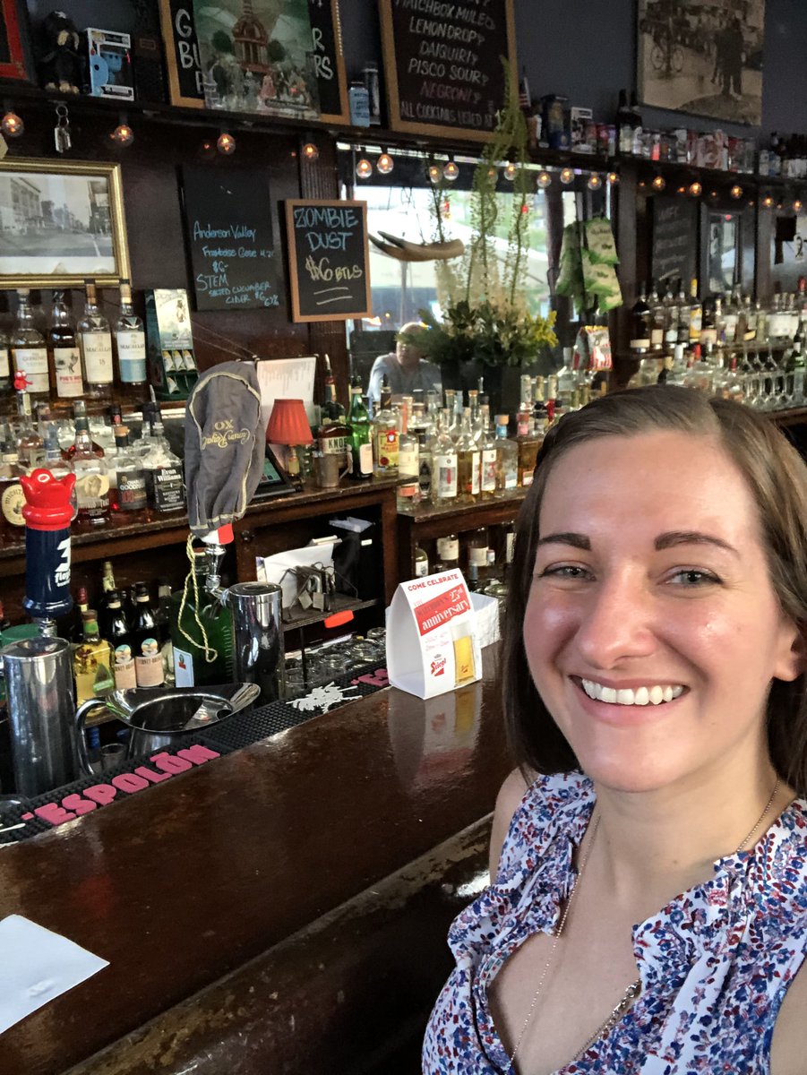 KRae1630's tweet photo. #SHRM2018 #SHRM2018AfterHours @maproomtavern trying out the locals ‘go-to’ spots https://t.co/L6bp7QxsrT
