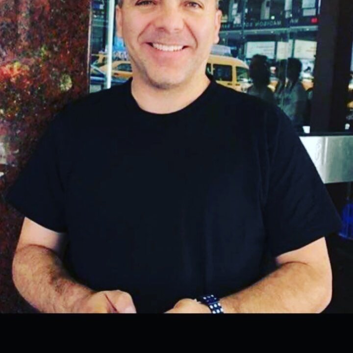 PYudiht's tweet photo. Muy feliz día para ti un gran padre te deceo lo mejor @CristianCastro https://t.co/zqrkbmQQwM