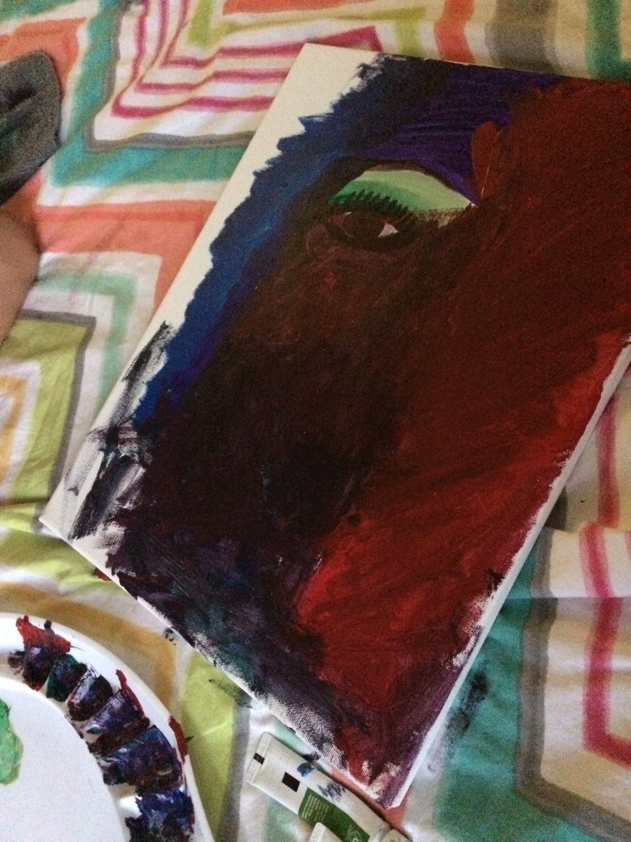 ShakaylaStutts's tweet image. What happenes when my child asks to help me paint.. #kids #love2paint