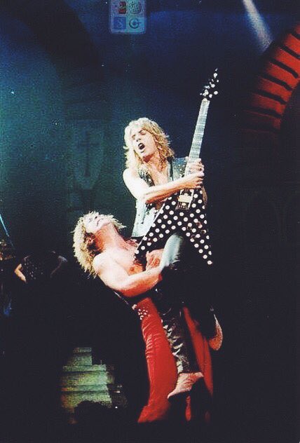 TAKEbbbb's tweet photo. #これを見た人は最強のコンビを貼れ
#OzzyandRandy https://t.co/o9u072JBNw