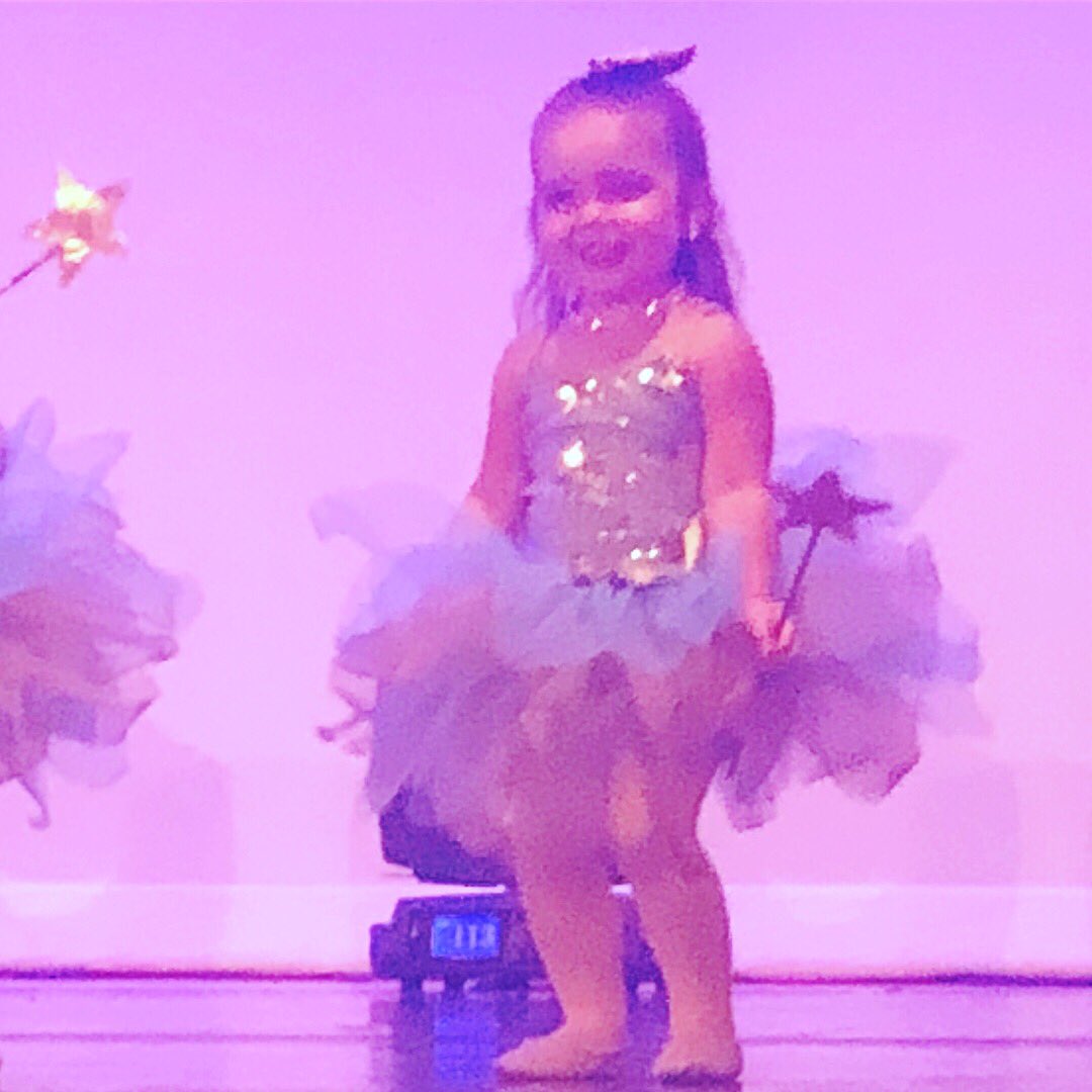 jenmlacoste's tweet photo. My 🌟superstar🌟 was amazing for her first dance review! #mcd #dancewithoutlimits #20yearanniversary https://t.co/6EfgilwCOu
