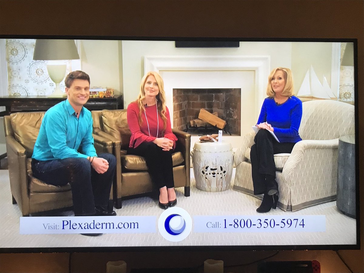 Scott44d's tweet image. Love when I’m just sitting around on a Saturday night and my national infomercial comes on #Plexaderm #happyactor #wrinklefree #gravitysucksnomore #ritchiebags