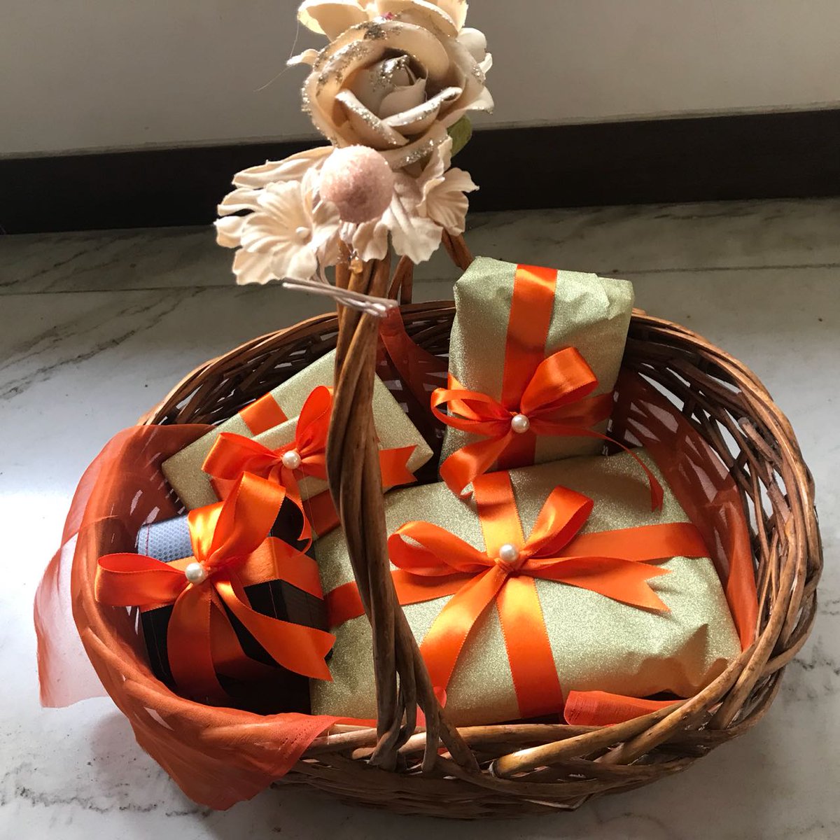 TravelByIndiana's tweet photo. We're hamper ready for our #FathersDayWithIndiana winner. Last 2 hours left to win! What's in it? A classic WATCH along with travel essentials for your #Dad⌚Click here to participate! https://t.co/XN5G4vTf3T…
#indianatravelservices #fathersday #giveaway #contestalert https://t.co/xKtriW3wBk