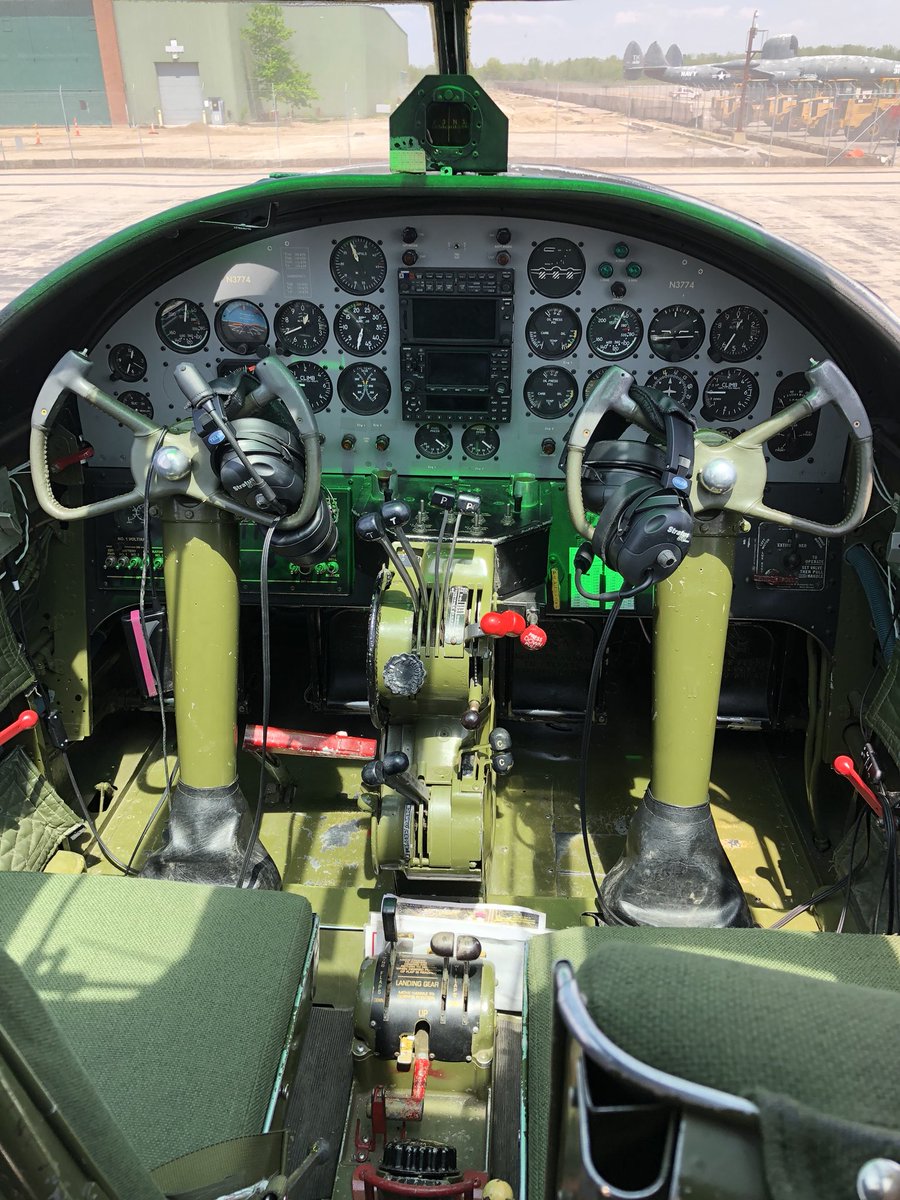 Boneyardsafari's tweet photo. Checking out the #cockpit of #B25D #433634 #b25 #avgeek #aviation #aviationheritage #aviationpreservation https://t.co/cYYquqZodI