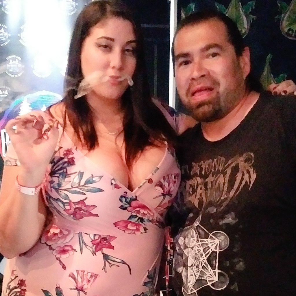 daniel ramirez on X: @AngelDeLuca #angeldeluca #medicalmarijuana #sexi  #pornstar. #hawty #scorelandmodel #bape #birthdaybash  #marijuanabirthdaybash #californiadle #dle Your Host the Super Sexi Angel  Deluca at California dle Birthday Bash ...