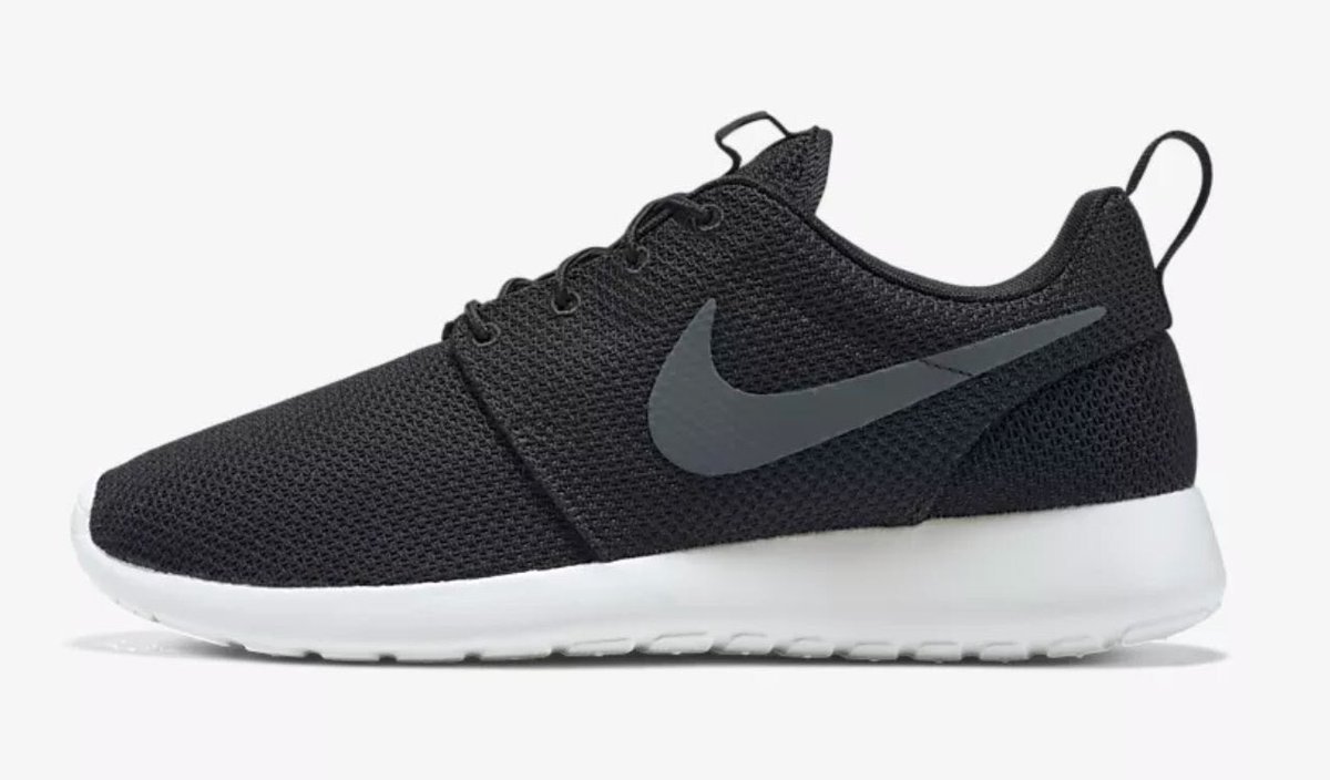SOLELINKS's tweet photo. Ending SOON: Nike Roshe One on sale for $45.58 each + FREE shipping, use code 20SUMMER => https://t.co/gGmRptK8HP https://t.co/oOE0J55RfM