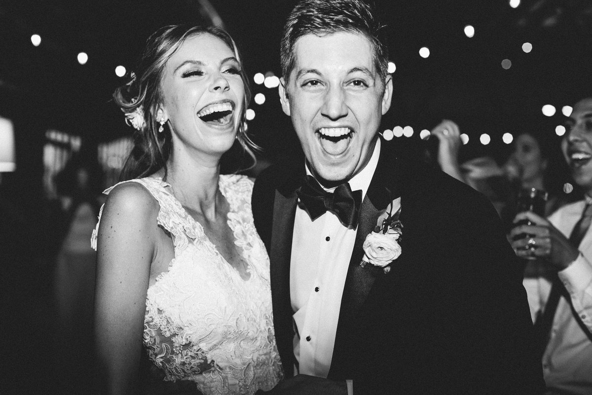 biancainyang's tweet photo. Real, authentic joy will forever be my favorite thing to capture 😍 I’m always seeking out moments like this- this was their reaction to the bride’s mom surprising them by playing the drums at the reception 🙊 Priceless! 💕 https://t.co/dPTAztDOKy