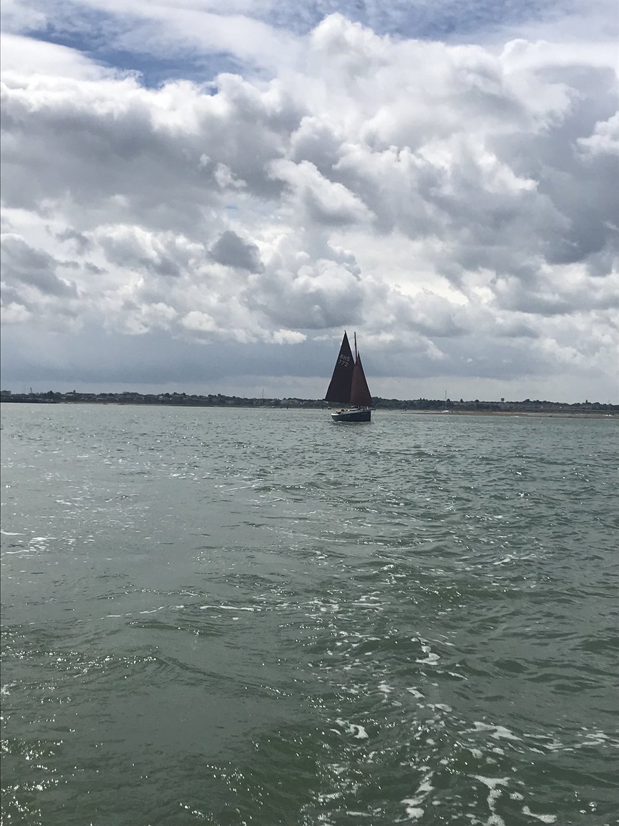 RHSpsychodept's tweet photo. Field Day for The Royal Navy @RoyalNavy @RHSSuffolk #shrimpers #CCF #navysection https://t.co/iCsgeUQFIa