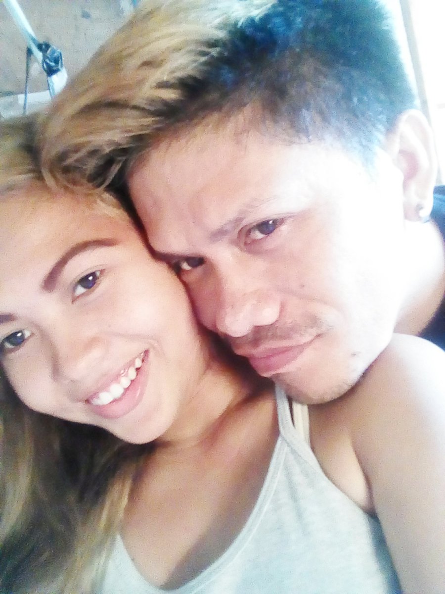 CanonigoDaph's tweet photo. Happy Fathers Day my dearest husband we love you so much mwa! https://t.co/NgIT6qQJOZ