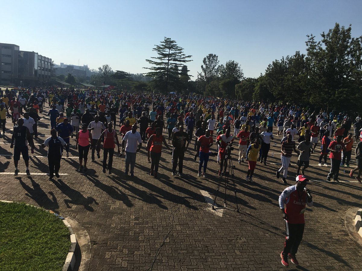 JohnPeter_RWA's tweet photo. The best thing we can do for our #health is to take control of it! Look beyond he pill bottle to #healthylifestyle make Physical exercises a habits #Sports is the easiest way to go for #Healthyliving the Leadership of #Rwanda brought to you the #CarFreeDay as a good platform https://t.co/GmgziOKIdr