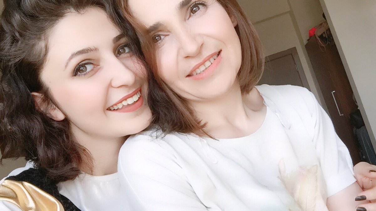 selin_s_s's tweet photo. #canımannem #hemannemhembabam #bitanesin ❤️ https://t.co/JbX6Do56Ws