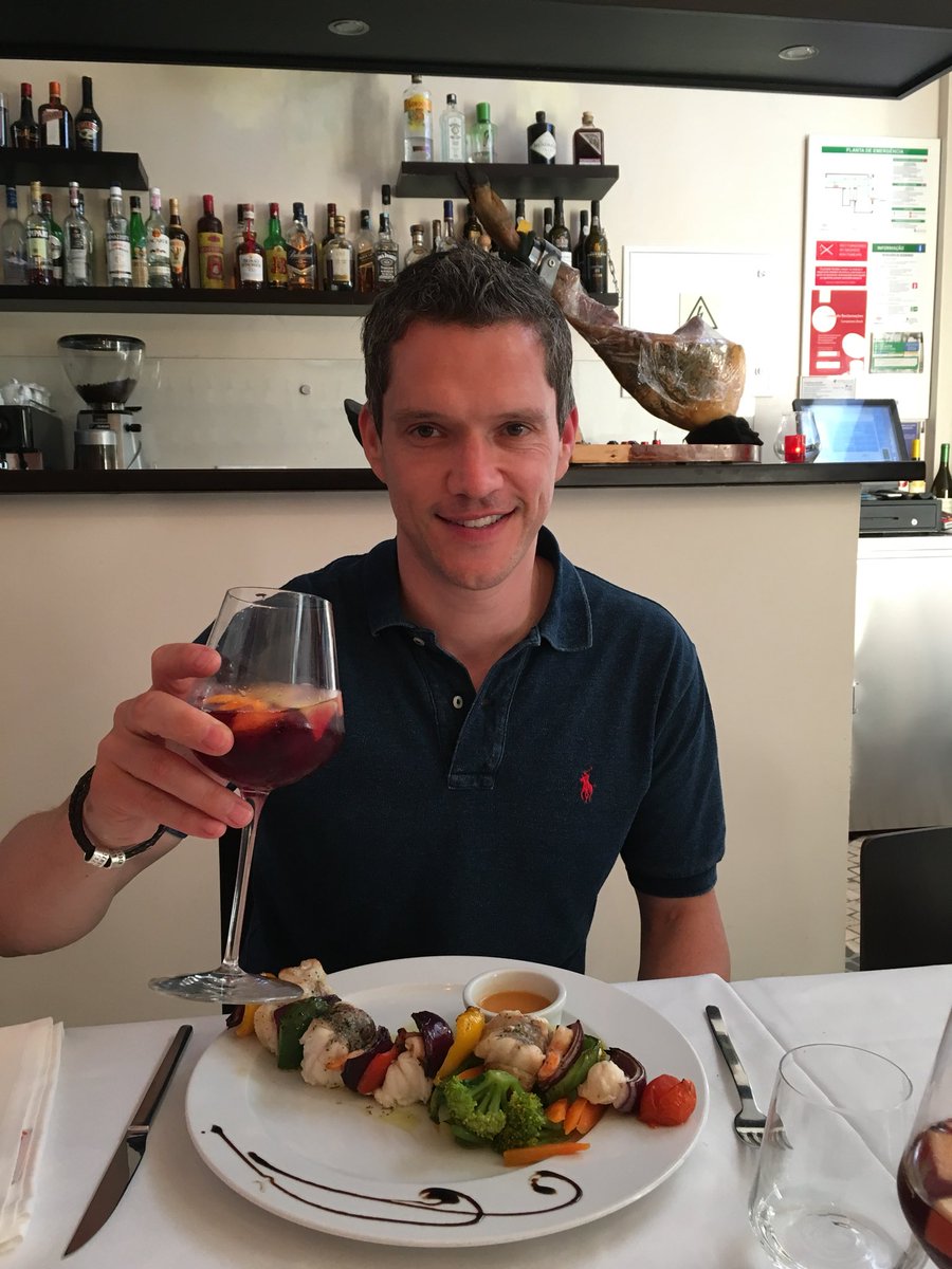 sdmitchelson's tweet photo. Looking forward to day 2 of EAN after enjoying Lisbon last night #lifevsMs https://t.co/YdNSGKCeD1
