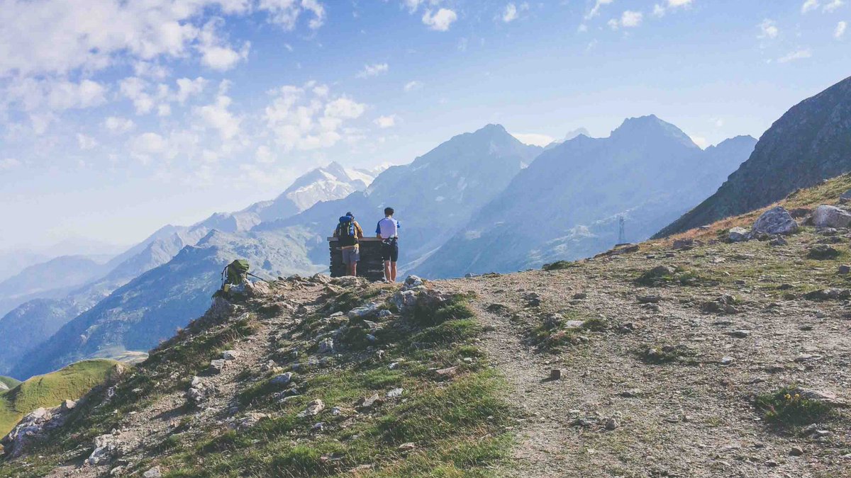 aTravelCompanio's tweet photo. What can a really long walk in the #Alps teach you about life, fear and laziness? https://t.co/3g5NvJ8jpH #walkng https://t.co/T6Si4MRp2I