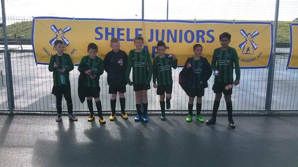 QCJFC's tweet photo. Brilliant performance from our u12s @QCJFC at the @Shelf_AFC gala yesterday. Not conceding a goal all day, only losing to penalties in the final. Great end to a great season #QCJFC. Thanks to all involved with the organisation of the gala. 👏👏⚽⚽ https://t.co/2OuJo1GF56