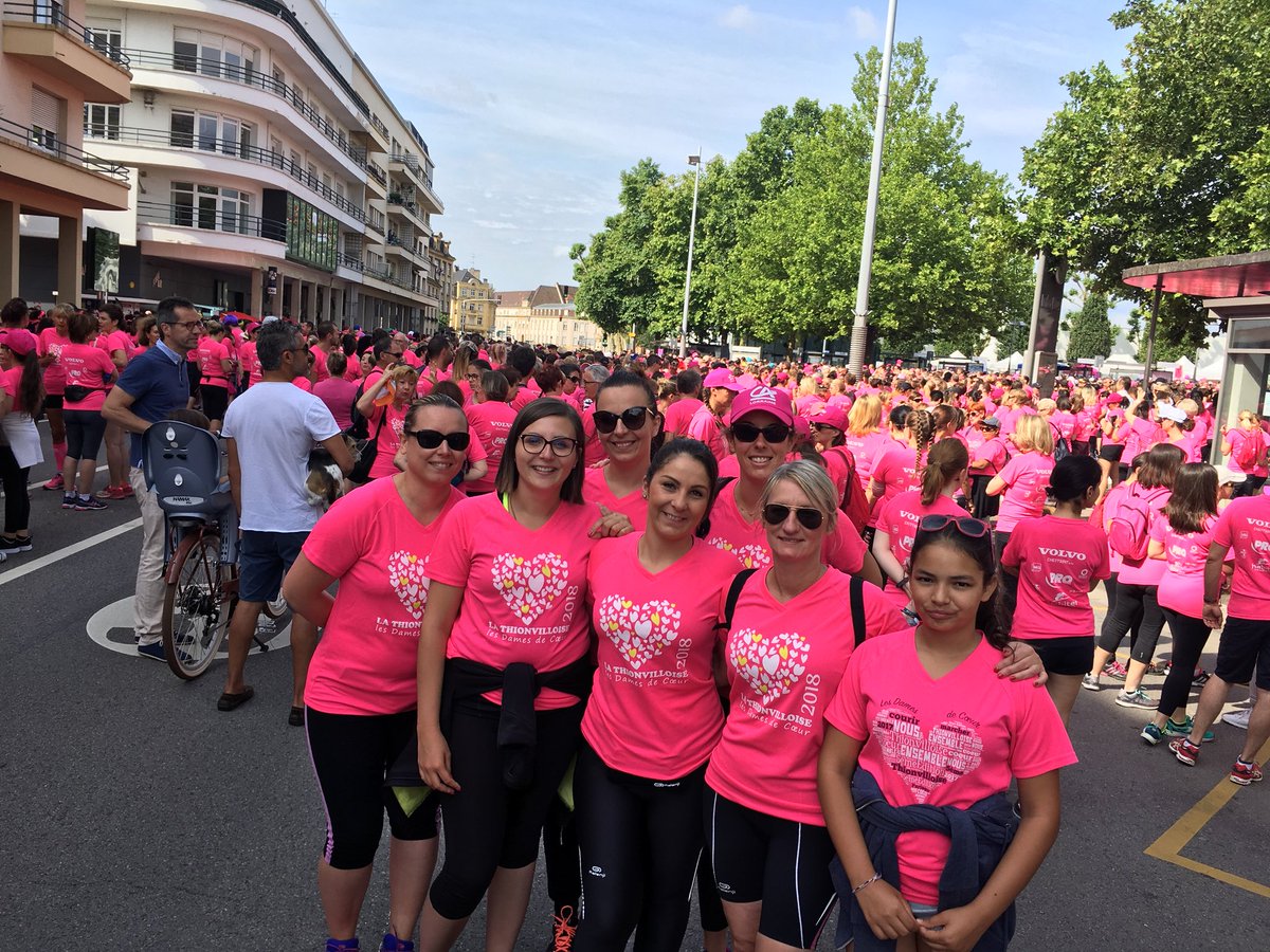 mariegodefroy57's tweet photo. Le CA Thionville participe à la thionvilloise 2018 pour soutenir les dames de cœur 💓 #thionvilloise @C_A_Lorraine https://t.co/yo4Kku0X7M