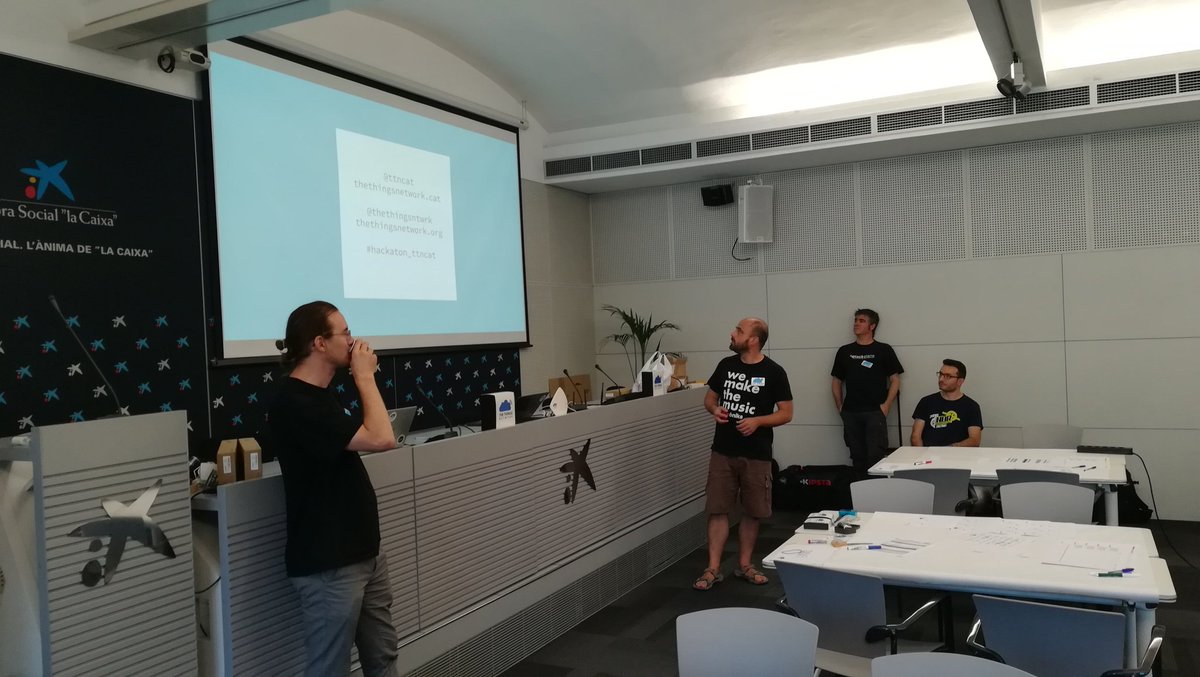 JordiBinefa's tweet image. Comença la #hackaton_ttncat