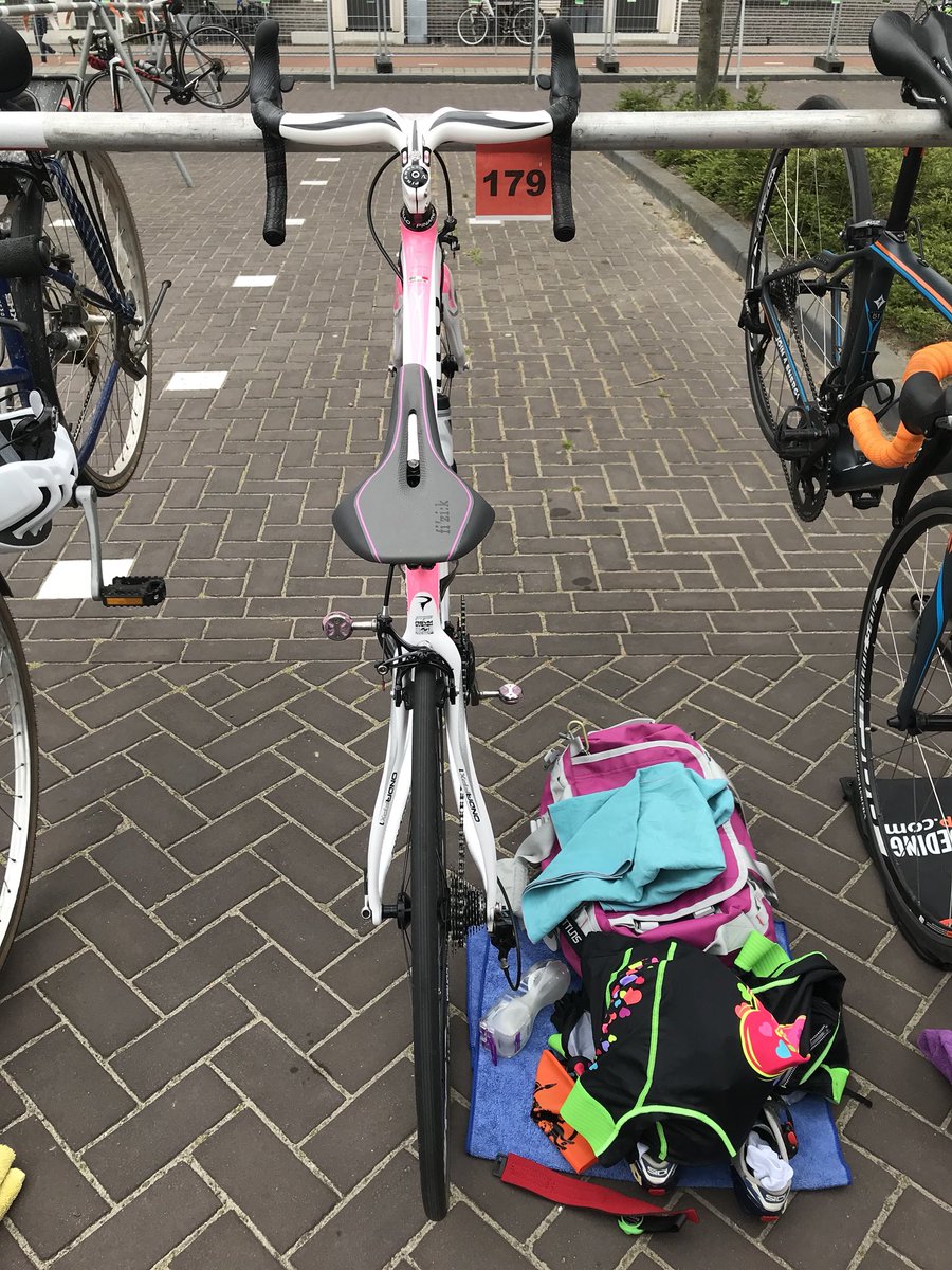 avankessel's tweet photo. @TriRosmalen #start2tri wij zijn er klaar voor๐๐ปโโ๏ธ๐ด๐ผโโ๏ธ๐๐ฝโโ๏ธ https://t.co/fSfHEOOeTm