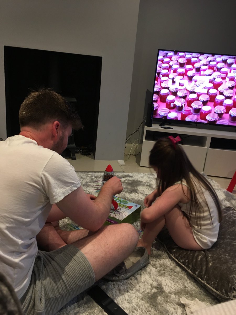 adeleln88's tweet photo. @gillions1  Happy Father’s Day Daddy 💗 I love you so much xxx https://t.co/O2iLO3FLZx