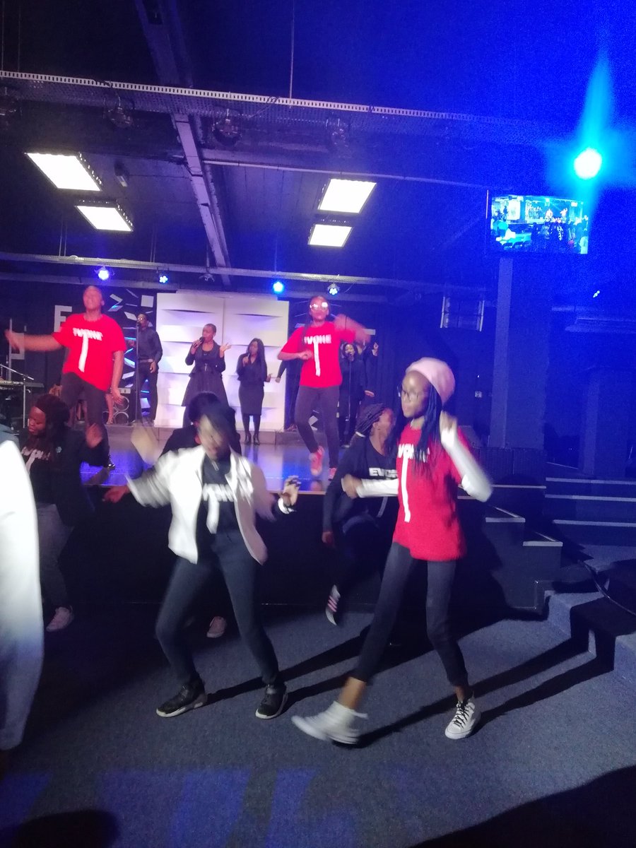 Sir_Sibu's tweet photo. If you are in PTA join our youth @ECCeVOKE #KingdomDesigned as they take on the #ThumaMina to win nations to the Lord journey🕺🏃‍♂️🤸‍♂️✊ The award winning Shaun P is in the building ministering 🎶🎵 #YouthDay2018

📍485 Pretorius Street, PTA Arcadia
⌚11:30 https://t.co/TbbmQpr8Xl