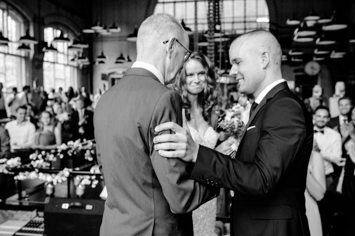 Deze 2!!

By far mijn favoriete mannen. De beste vader die ik me kan wensen en de beste papa die ik me kan wensen voor onze zoon! 
#happyfathersday ♡