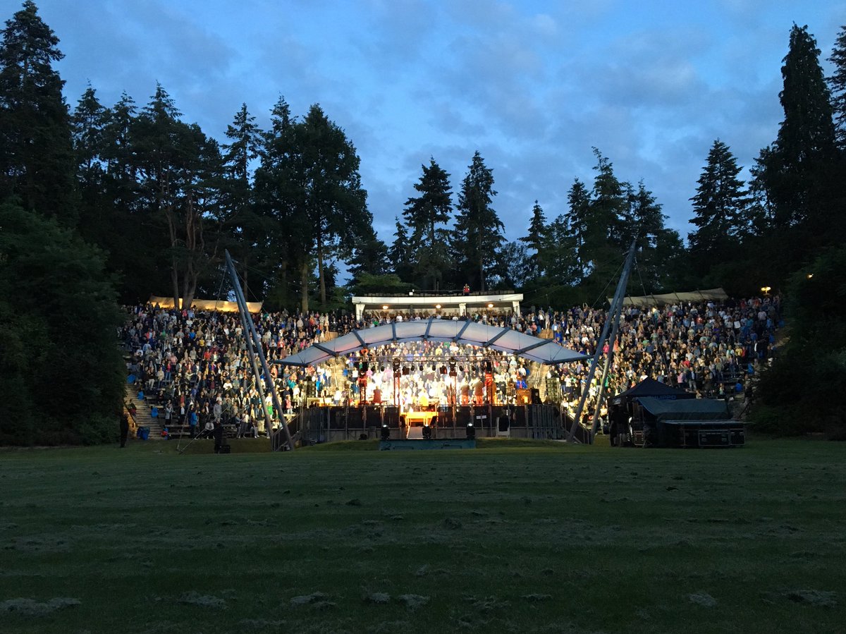 Gisterenavond <a href="/OLTede/">OpenluchtTheaterEde</a> 🌳#eeb #tour #openluchttheater