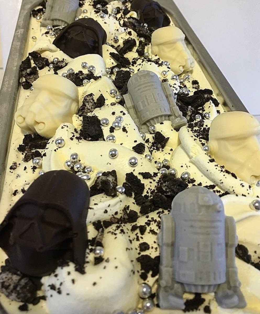 #new #icecream #StarWars #R2D2 #Darthvader  #stormtrooper #wookie cookie #oreo #fathersday