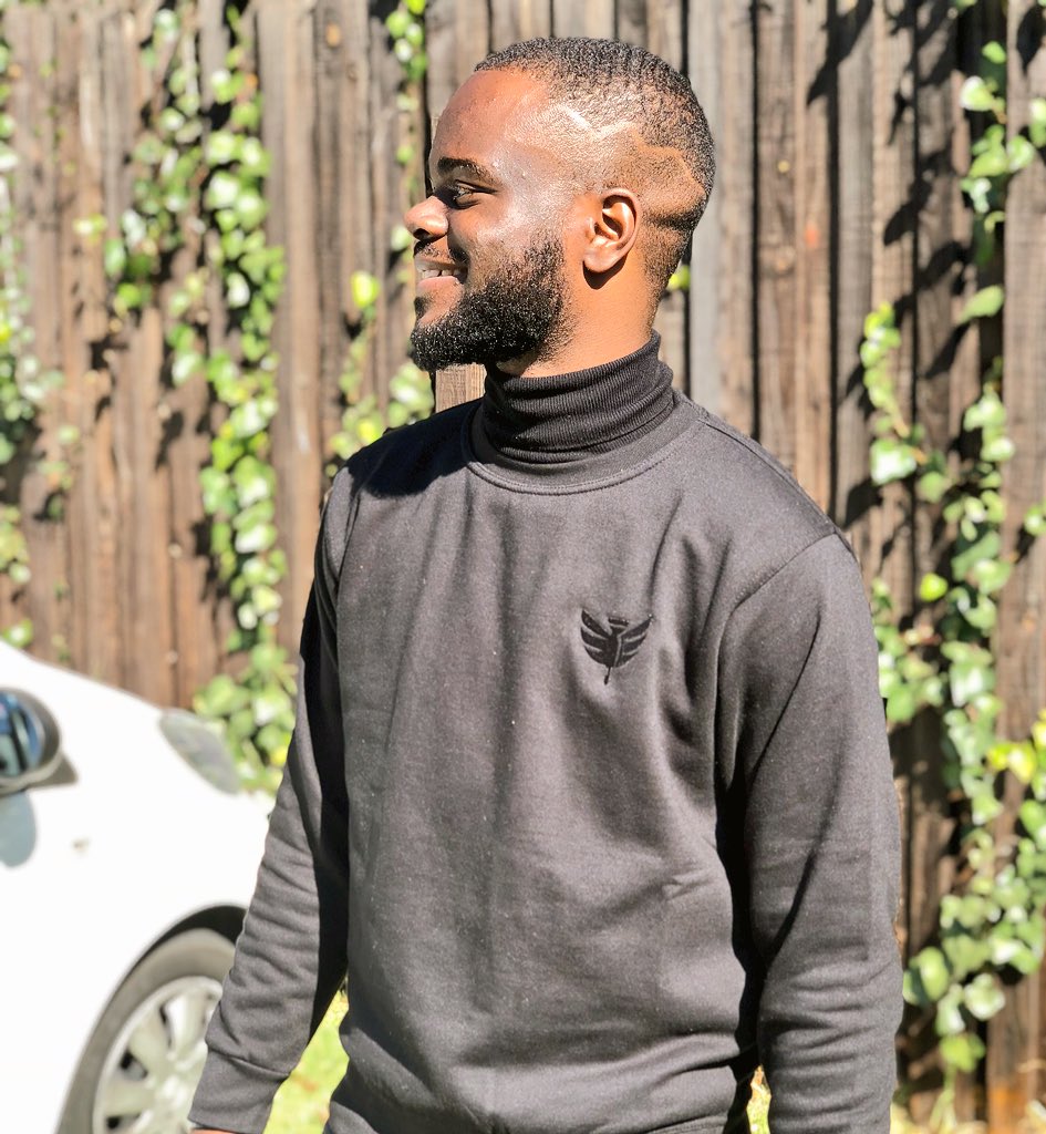 RudySamuel_'s tweet photo. My boy @Matt_Focused came with the heat in his new winter collection 😭🔥
#SinkOrSwim #Focused https://t.co/h1DzgaTskI