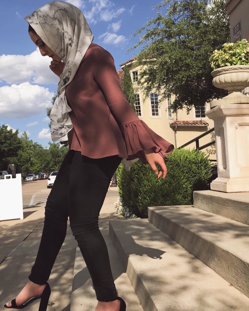 nourraboukarr's tweet photo. Your favorite day dream but your worst nightmare 😘 https://t.co/dHIss7Nr4X