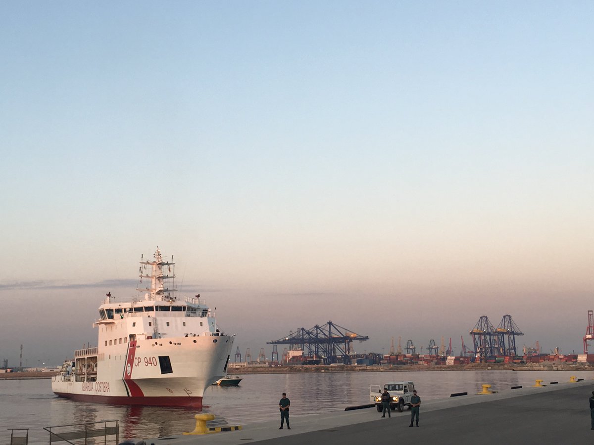 NoemiLab's tweet image. Dattilo, Valencia. #migrants #aquarius #noborders