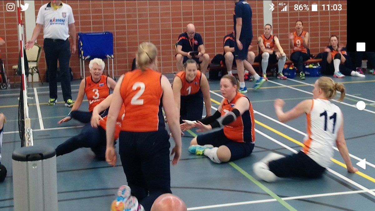 ParavolleyDames's tweet photo. En weer een set voor 🇳🇱. 2-1 voor ons 💪🏻 #SittingVolleyball #DutchTournament #wkzitvolleybal https://t.co/omU363KxFi