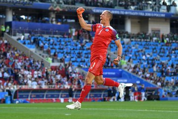 夢は映画監督 メッシを止めたアイスランドの男気gkハルドールソンとは何か アーセナル 猿のプレミアライフ