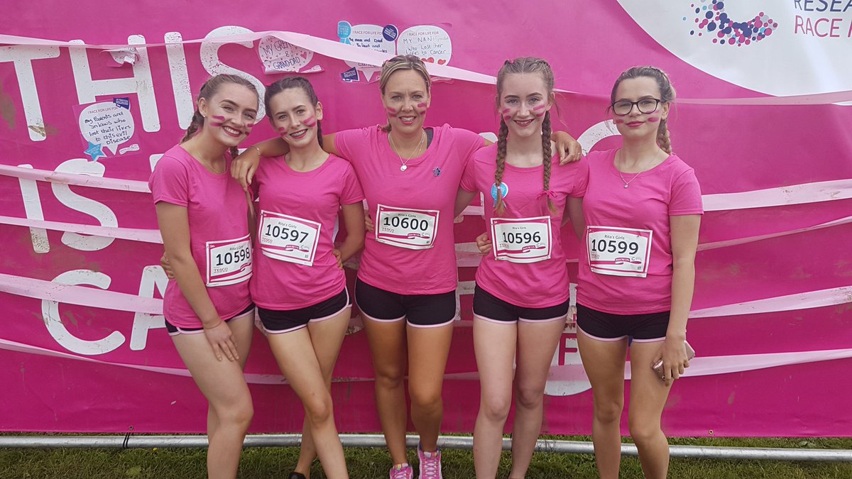 MrsCO_W's tweet photo. My girls ❤❤ #RaceForLife https://t.co/iyrTlOuHmY