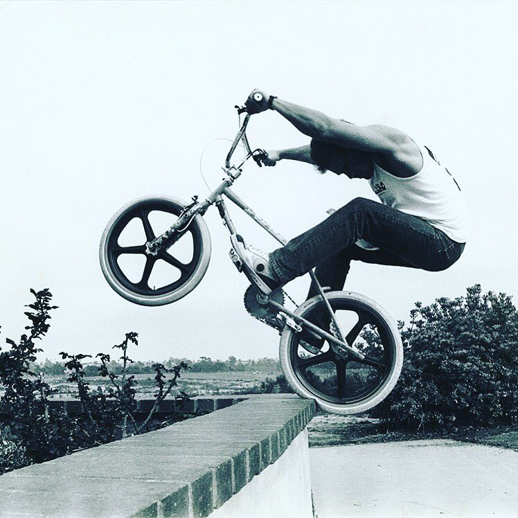 Engine_Belly's tweet photo. Old School Vintage #bmx gotta love the mag wheels 👊❤️ https://t.co/sT7zKWdGo2