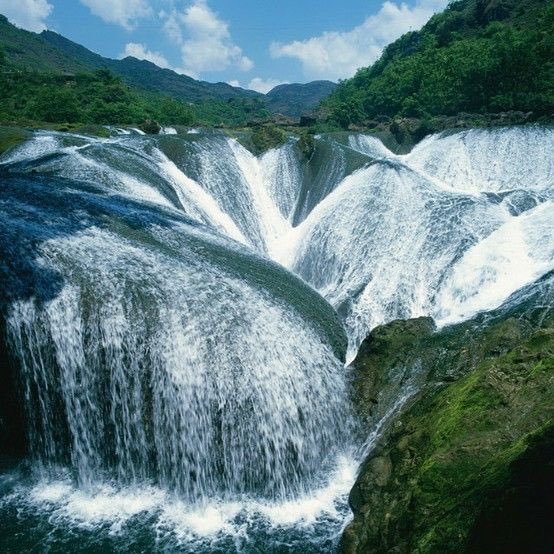 Pearl Waterfall China 🇨🇳