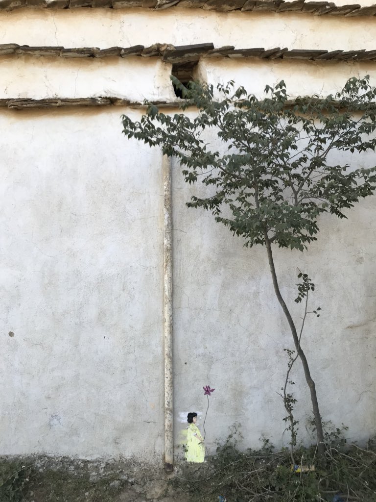 Adelserhany's tweet photo. بديت اليوم اول رسمه صغيره كنوع من التغيير وحبيت تكون فيها مشاعر ولمسه للمكان لطيفه وتعطي حياة للمكان .. انتظروا باقي السلسله فامكان مختلفه ❤️😊!
- رايكم يسعدني 👨🏻‍🎨 https://t.co/f2L5jGtRfY