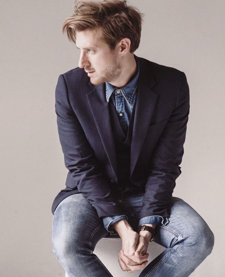 Happy birthday to the wonderful arthur darvill I hope he has a great day 