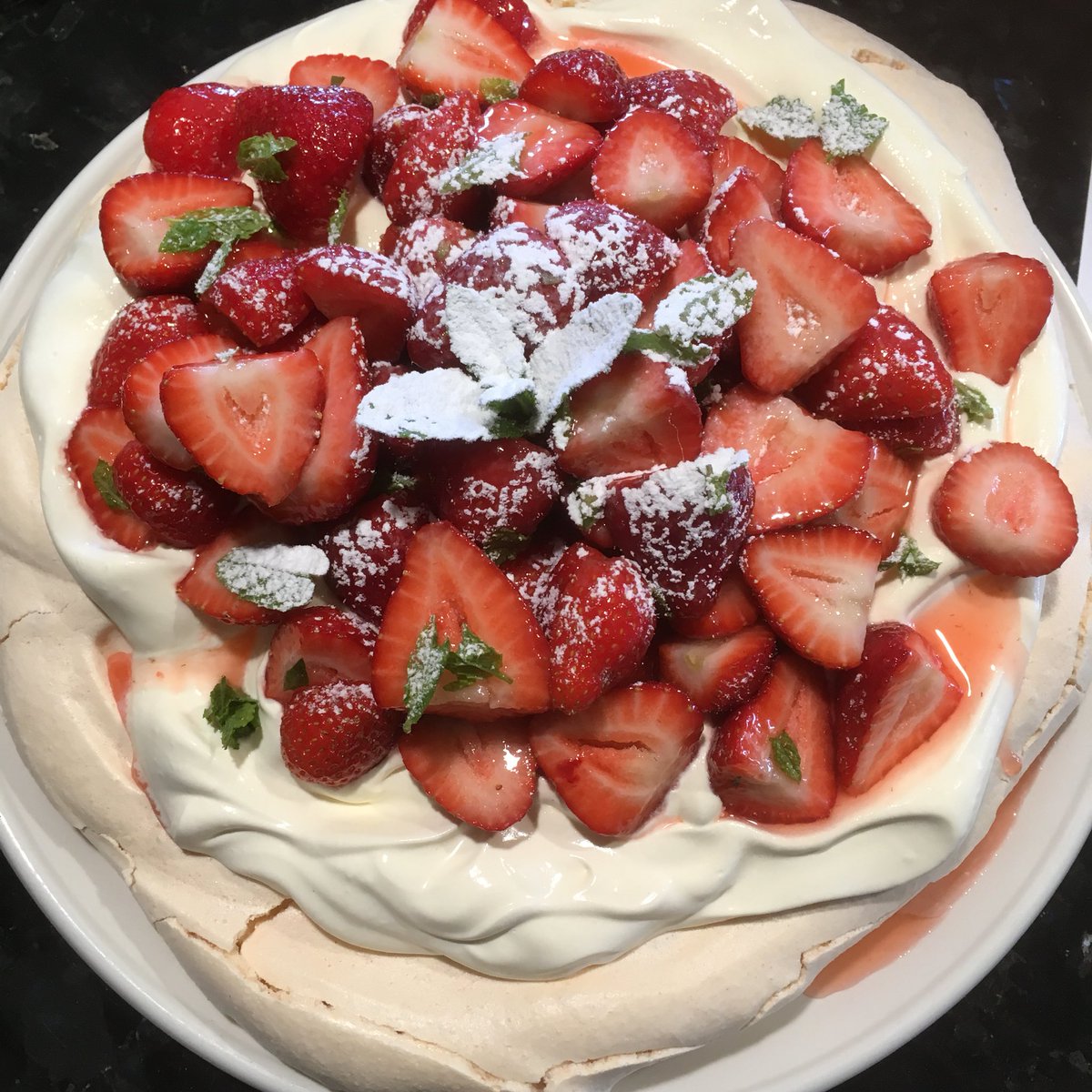 paulinedaniels's tweet photo. So it’s Strawberry and mint with elderflower syrup. #strawberriesandcreem #merangue #foodie #puddings https://t.co/cCBacVhGRN