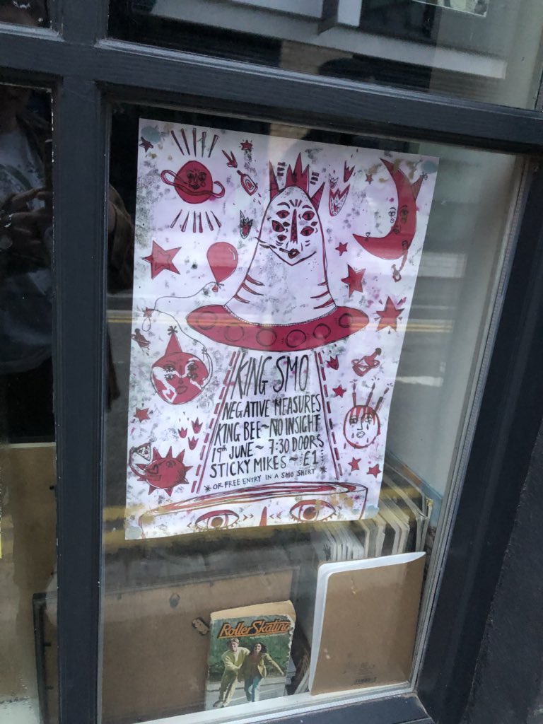 KingSmoMassive's tweet photo. spotted at Glazed !!! not long to go now x https://t.co/cT5XfWJX1e