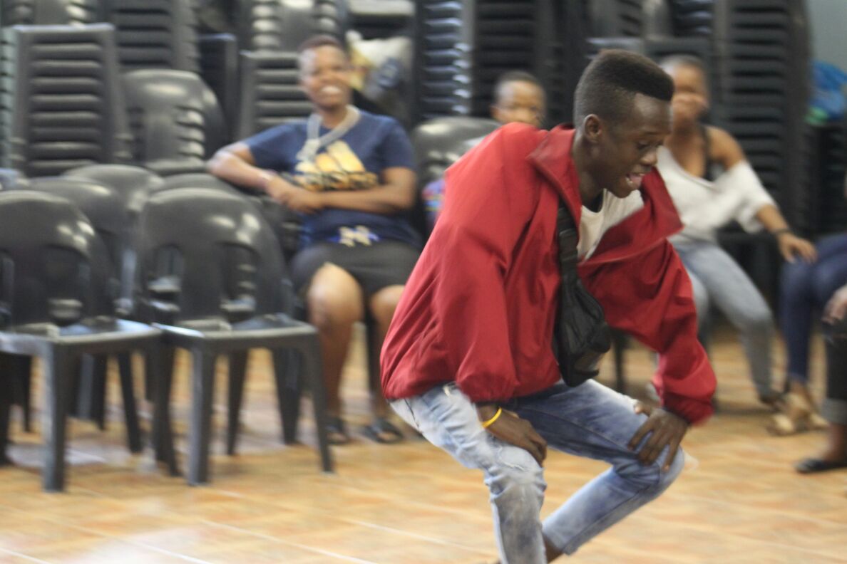 sa_mayaya's tweet image. @DangerFlexSA @eshelydlamini @Emjay_PMB @MjovoWabantwana @bongiwe79311055 @SkhindiJ_SA @ItsNiphor_msa ....Mayaya dee Dancer @westinkrecords . ..16 June performance