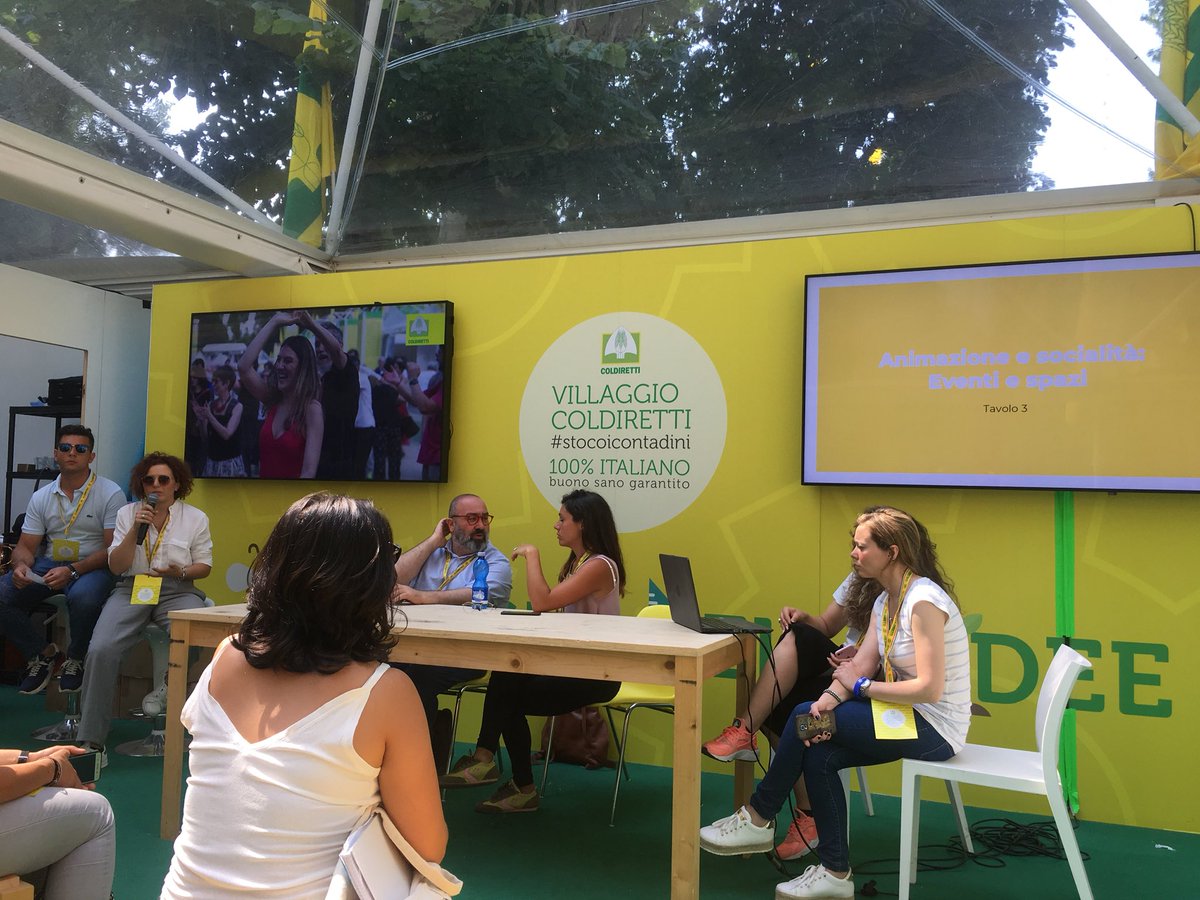 Animazione e socialità: eventi e spazi. #villaggiodelleidee #villaggiocoldiretti #ruralhack #stocoicontadini <a href="/campagnamica/">Campagna Amica</a> <a href="/ColdirettiG/">Coldiretti Giovani</a> <a href="/ColdirettiTo/">Coldiretti Torino</a>