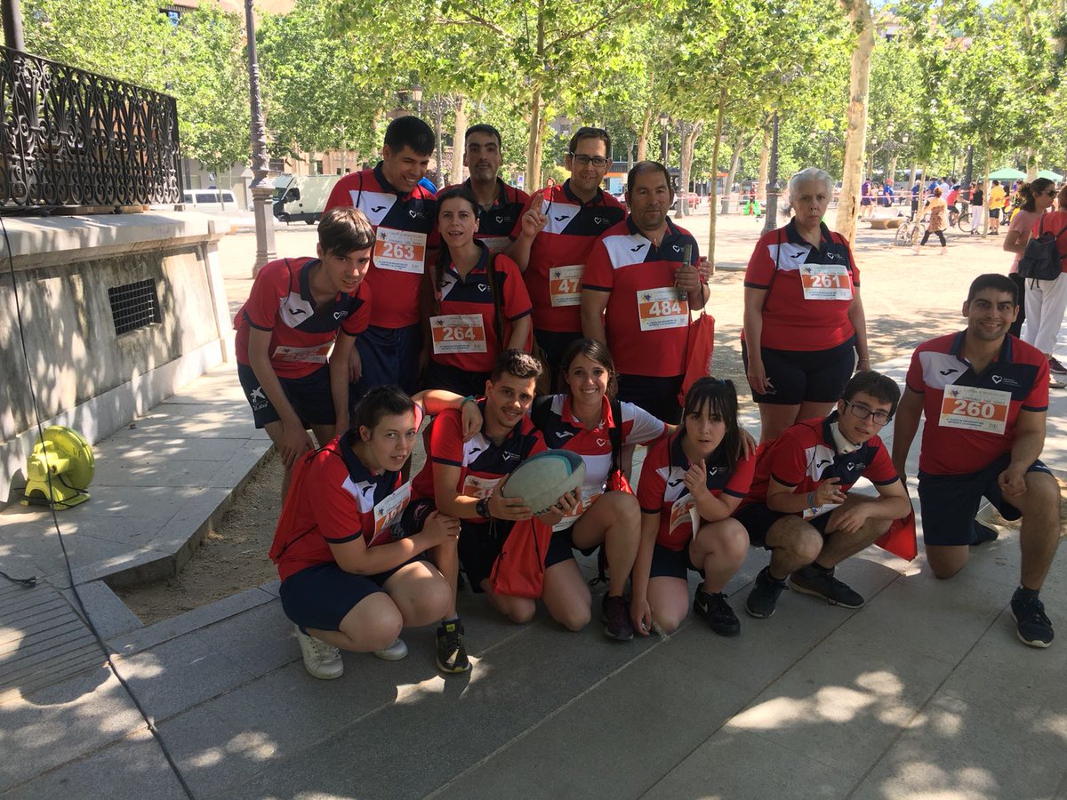 HospitalariasGr's tweet photo. Nuestro Club Deportivo en la I Jornada de Deporte Inclusivo en Granada. Organizada por @FundDiversos ¡Hasta las 22h para disfrutar! ¿Nos acompañas? #ContamosconTo2 #Granada https://t.co/IigZpVCCV3