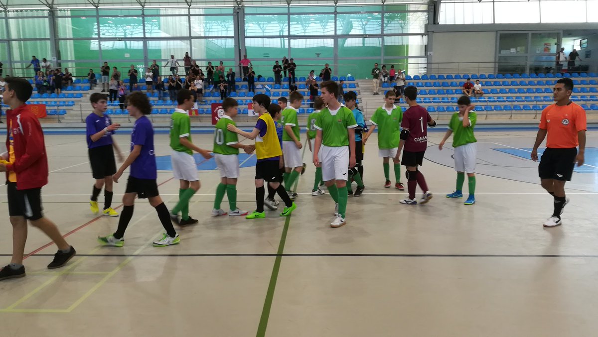 CD Tres Columnas tweet media