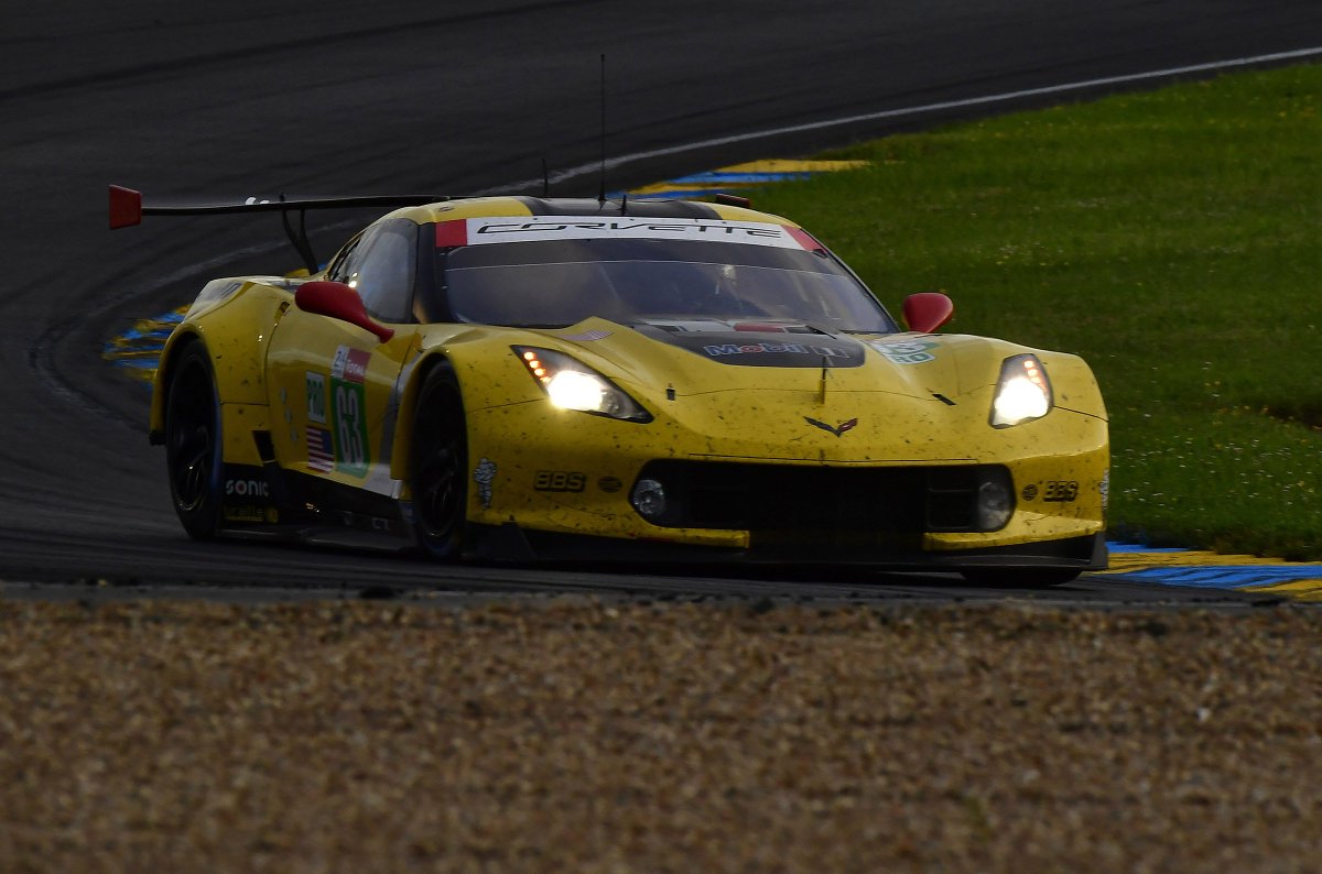 MichelinRaceUSA's tweet photo. New fastest lap in GTE-Pro from @janmagnussen in No. 63 @CorvetteRacing, 3:50.078 on L295. #LeMans24 https://t.co/s7Ej2LJQ7t