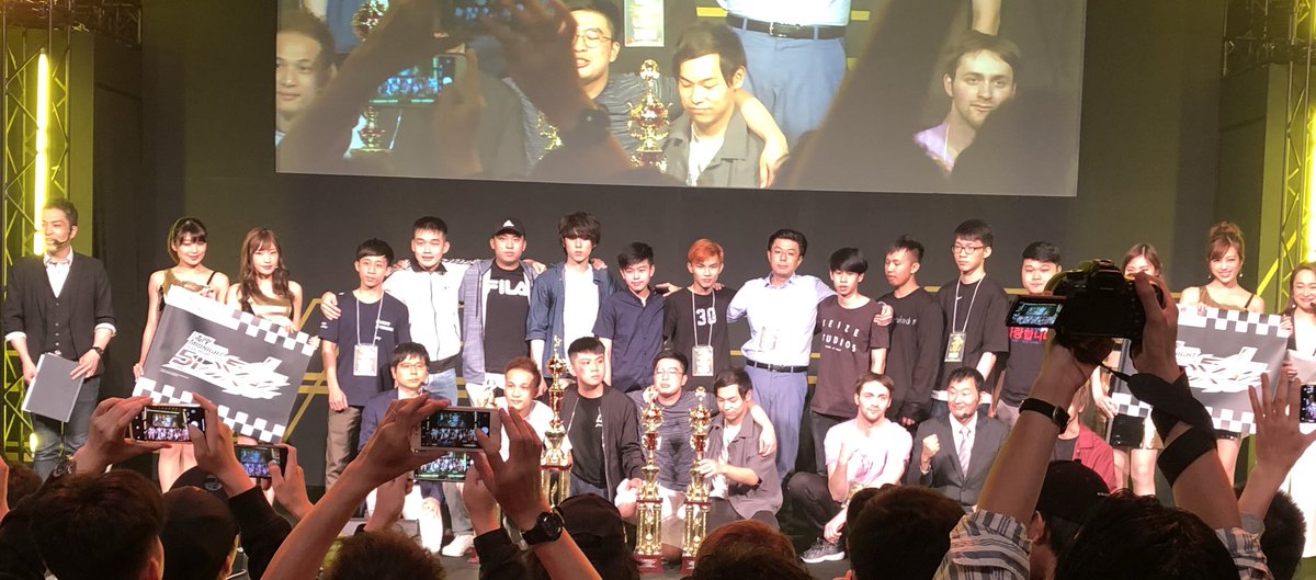 湾岸ミッドナイト MAXIMUMTUNE tweet media