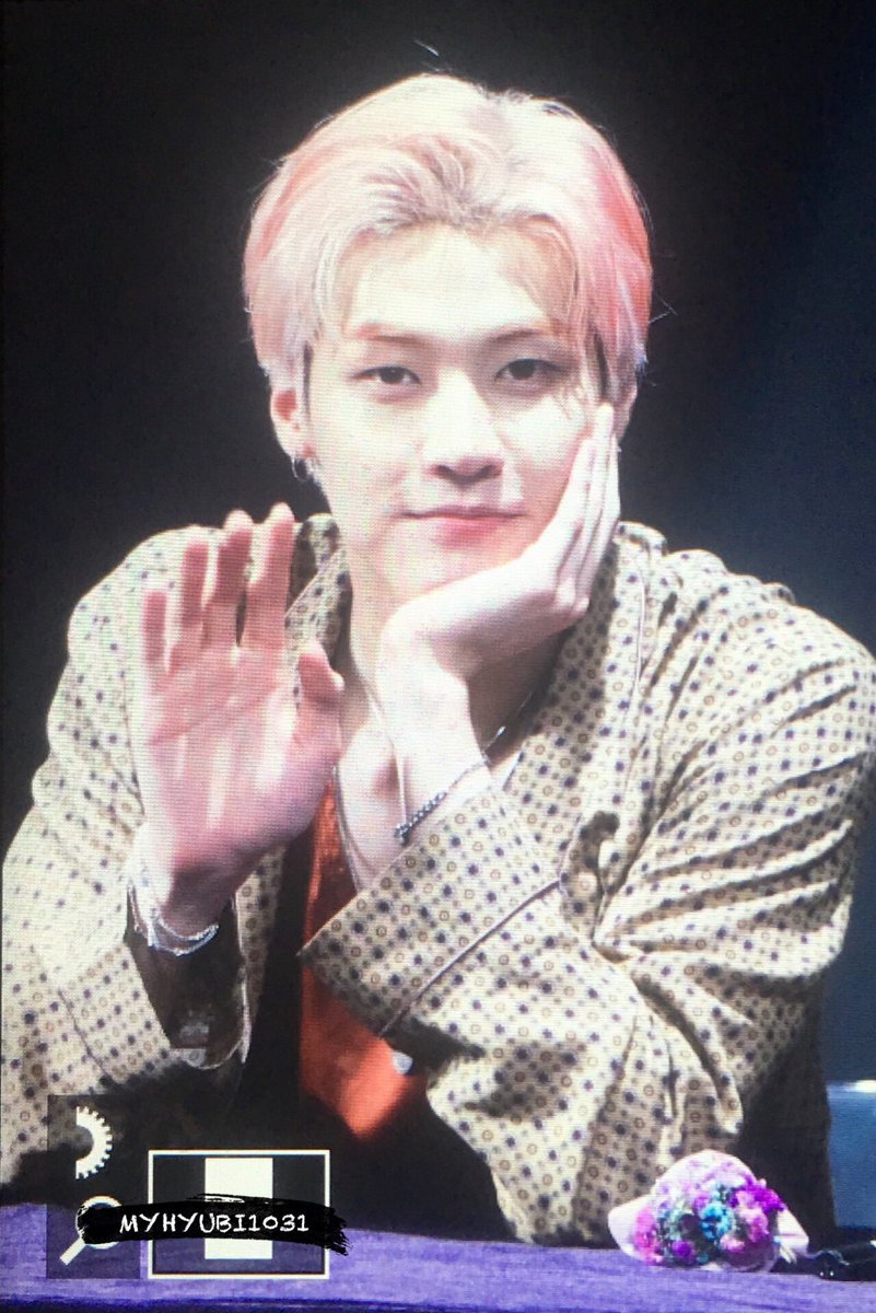 MyHyubi1031's tweet photo. 180617 건대팬싸 
 #엔플라잉 #이승협 #제이던 #NFlying #승짱 #HOW_ARE_YOU 
@NFlyingofficial https://t.co/JxNAxUYroU