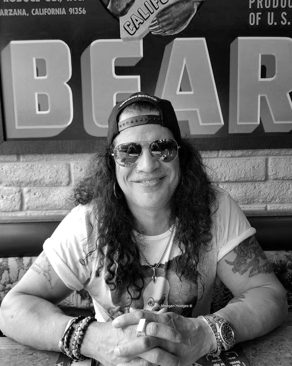 Morning 💥
Today we are going to Paris!!!
<a href="/Slash/">Slash</a> <a href="/gunsnroses/">Guns N' Roses</a> 
#Slash #GnFnR #NotInThisLifetime #SlashOnParth #meeganhodges