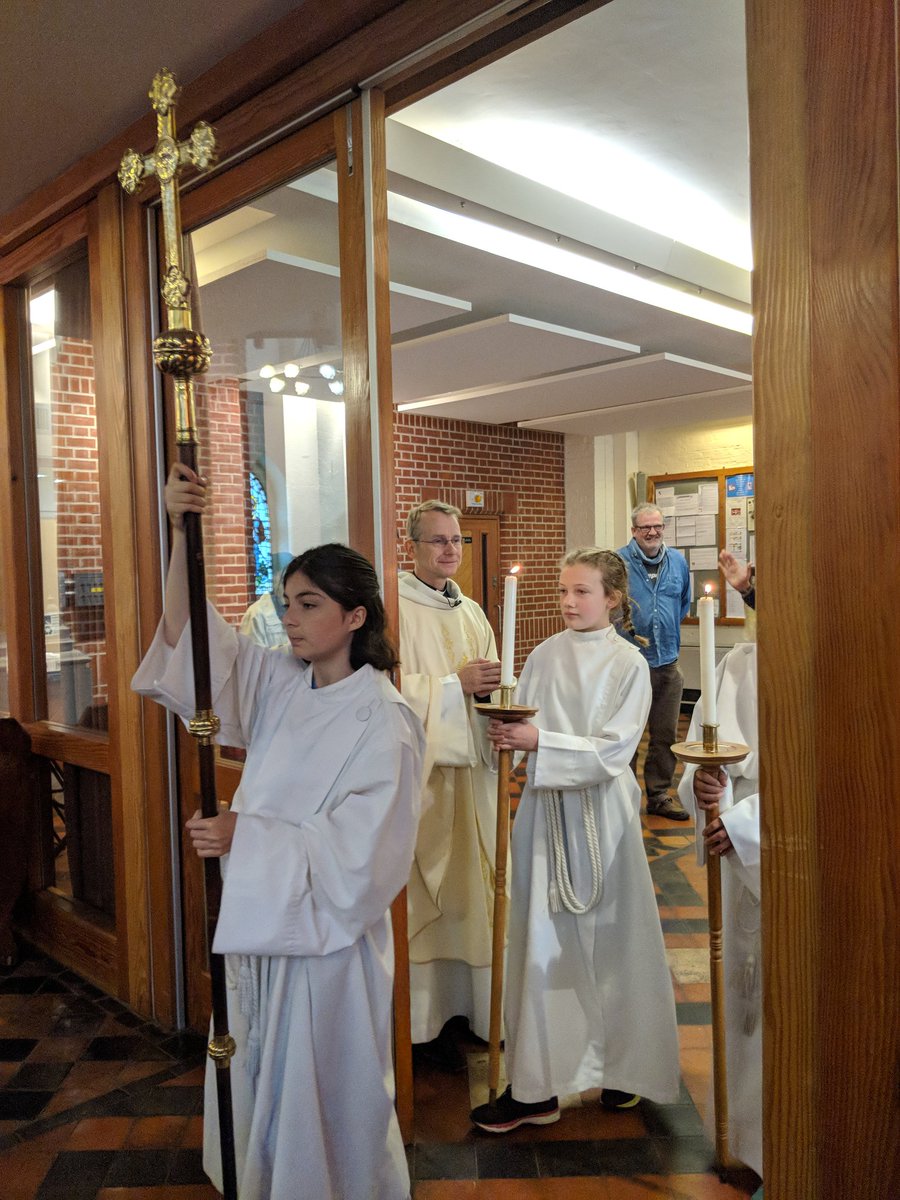 HoustonMargaret's tweet photo. No #sundayserviceselfie but here's a picture of our young people as servers - we admitted six children to communion and baptised one more. All boys! @vicarasfulham gave a moving and inspiring sermon about our lives breaking open like seeds and growing into trees. @StGeorgesW8 https://t.co/zIv7QzTVzv