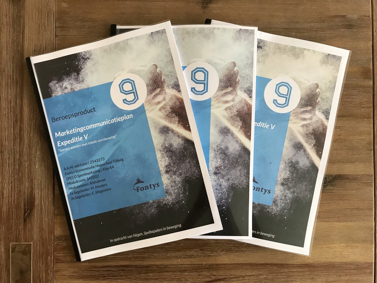 aukjevanloon's tweet image. 📝| Scriptie ingeleverd! 😱 Morgenochtend alleen nog de hardcopy op school afgeven... #spannend #afwachten #afstuderen