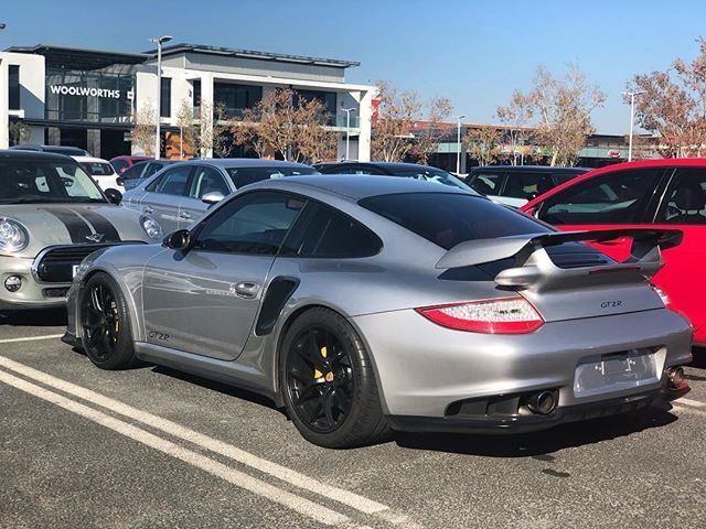 gt 2r